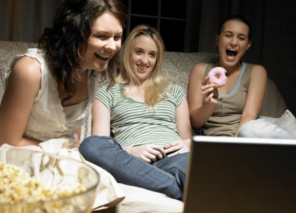 29 Ways People Cut the Cost of a Movie Night Without Cutting the Fun